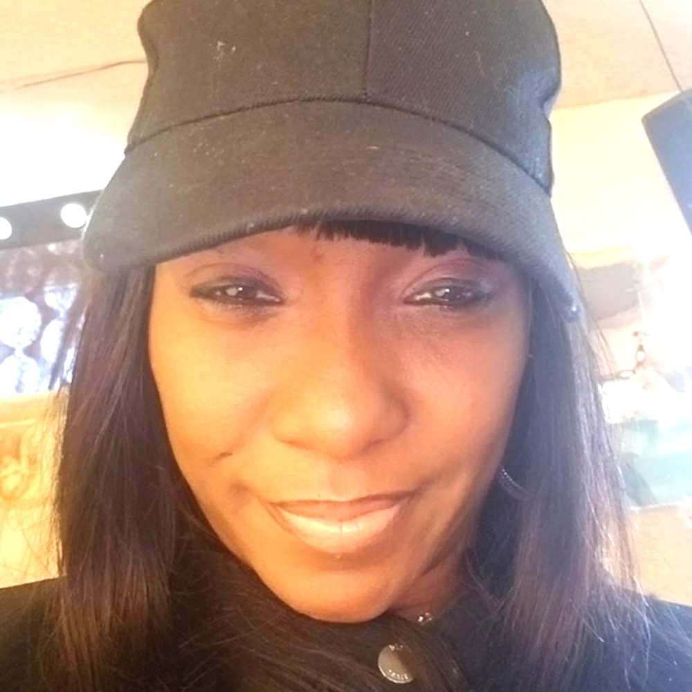 Meet your Posher, Taurina r.